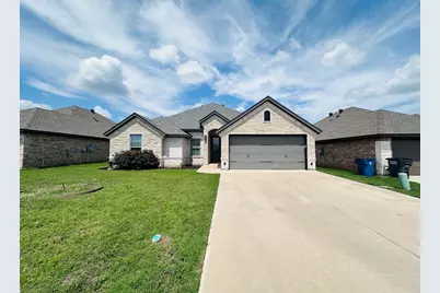 3337 White Horse Drive, Granbury, TX 76049 - Photo 1