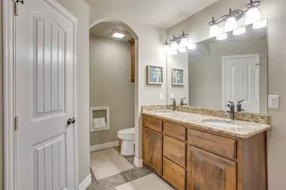2306 Springhill Court, Mineral Wells, TX 76067 - Photo 15