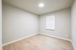 946 Olive Dr, Lavon, TX 75166 - Photo 3