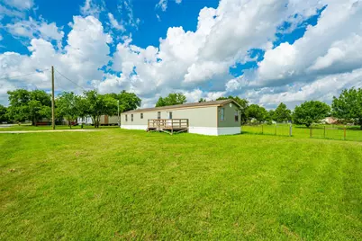 7009 Karen Lane, Joshua, TX 76058 - Photo 3