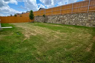 218 Hidden Mdws Dr, Sherman, TX 75092 - Photo 5