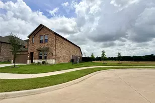 3713 Possum Kingdom Ct, Celina, TX 75009 - Photo 3