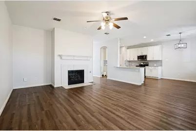 5240 Lake Grove Drive, Grand Prairie, TX 75052 - Photo 5