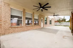 5240 Lake Grove Dr, Grand Prairie, TX 75052 - Photo 21