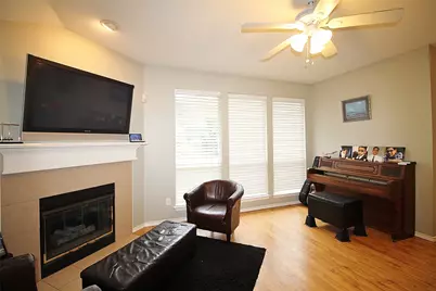 4228 Boulder Park Drive, Fort Worth, TX 76040 - Photo 5