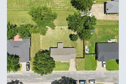 217 N Laramie Circle, Pilot Point, TX 76258 - Photo 17