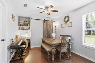 217 N Laramie Cir, Pilot Point, TX 76258 - Photo 7