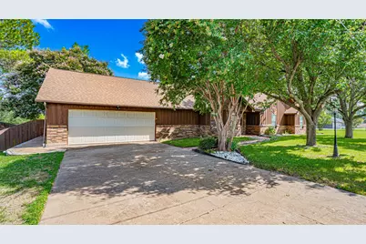 3713 Indian Creek Trail, Granbury, TX 76049 - Photo 3