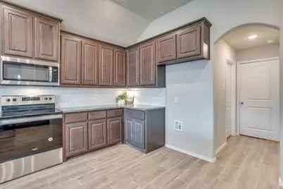 533 Lela Circle, Keene, TX 76059 - Photo 19