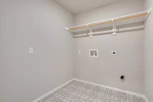 533 Lela Cir, Keene, TX 76059 - Photo 33