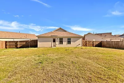 8637 Mount Evans Court, Fort Worth, TX 76123 - Photo 15