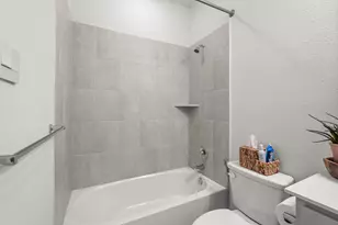 13408 Sueca Dr, Little Elm, TX 75068 - Photo 17