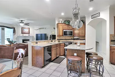 6045 Horse Trap Drive, Fort Worth, TX 76179 - Photo 5