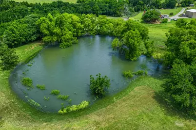 900 Hodgins Road, Van Alstyne, TX 75495 - Photo 7