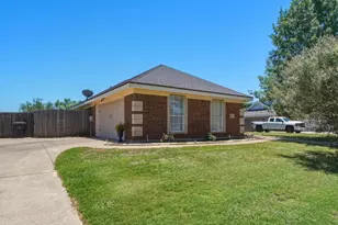 4917 Crystal Creek, Abilene, TX 79606 - Photo 3