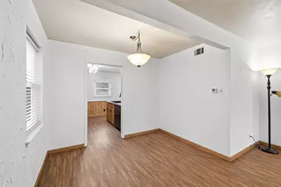 806 Waggoner Drive, Arlington, TX 76013 - Photo 9