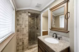 806 Waggoner Dr, Arlington, TX 76013 - Photo 23