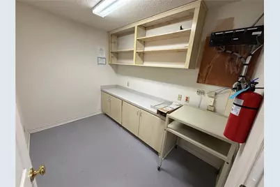 508 N Crowley Road, Crowley, TX 76036 - Photo 13