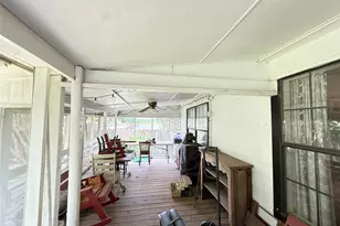 619 E 12th St, Bonham, TX 75418 - Photo 9