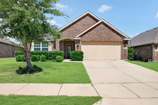 2409 Michelle Creek Dr, Little Elm, TX 75068 - Photo 1