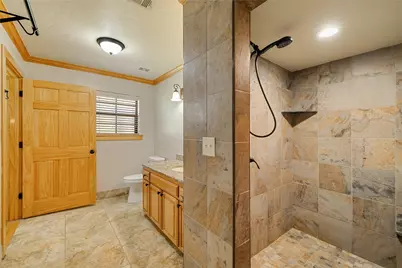 2445 Stadium Place, Arlington, TX 76006 - Photo 11