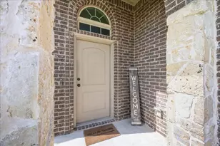 304 Hardeman Blvd, Justin, TX 76247 - Photo 5