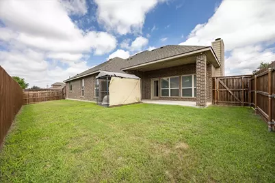 304 Hardeman Boulevard, Justin, TX 76247 - Photo 33
