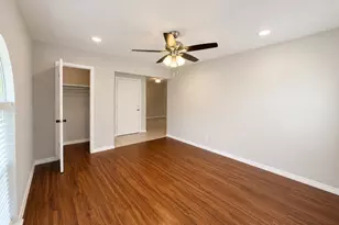 930 Lindy Ct, Irving, TX 75060 - Photo 17