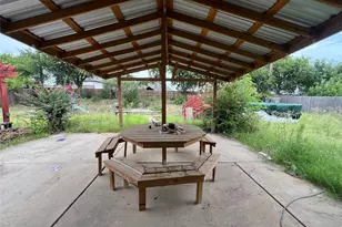 1204 Hillside Dr, Justin, TX 76247 - Photo 19
