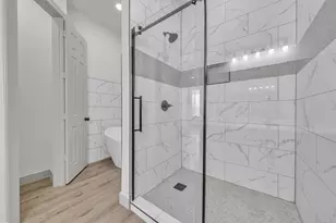 917 S Carroll Ave, Dallas, TX 75223 - Photo 15