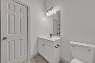 917 S Carroll Ave, Dallas, TX 75223 - Photo 29