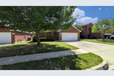 705 Chalk Knoll Road, Fort Worth, TX 76108 - Photo 3
