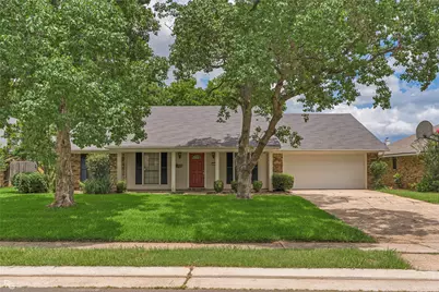 561 Northpark Drive, Bossier City, LA 71111 - Photo 1