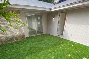 1039 Oak Meadow Ln, DeSoto, TX 75115 - Photo 23