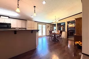 20970 Lee Ln, Chandler, TX 75758 - Photo 15
