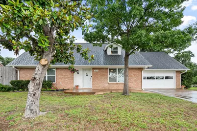 1600 Miller Court, Pantego, TX 76013 - Photo 1