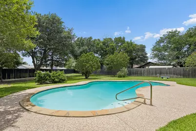 4504 Coffee Road, Haltom City, TX 76117 - Photo 23