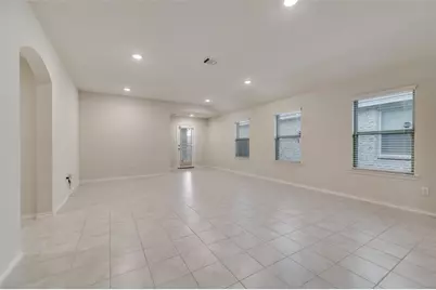 1302 Meadow Creek Drive, Princeton, TX 75407 - Photo 5
