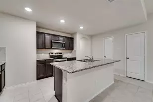 1302 Meadow Creek Dr, Princeton, TX 75407 - Photo 9