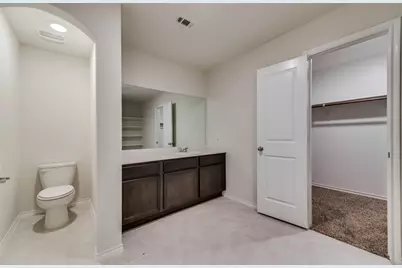 1302 Meadow Creek Drive, Princeton, TX 75407 - Photo 23