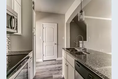 391 E Main Street, Lewisville, TX 75057 - Photo 7