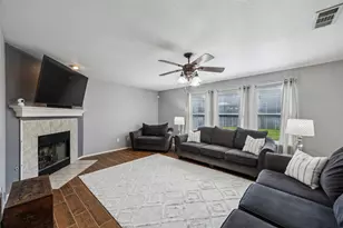 9121 Liberty Crossing Dr, Fort Worth, TX 76131 - Photo 13