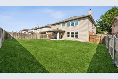 9121 Liberty Crossing Drive, Fort Worth, TX 76131 - Photo 3