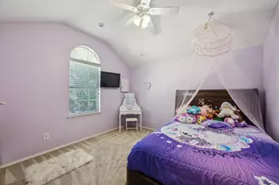 9121 Liberty Crossing Dr, Fort Worth, TX 76131 - Photo 11
