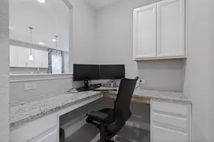 1005 Pinnacle Breeze Dr, Fort Worth, TX 76052 - Photo 13