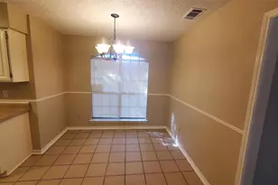 505 Pelican Ct, DeSoto, TX 75115 - Photo 5