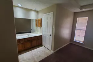 505 Pelican Ct, DeSoto, TX 75115 - Photo 9
