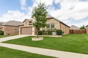 2817 Half Moon Rd, Aubrey, TX 76227 - Photo 3