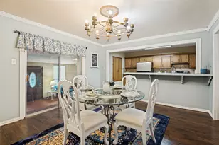 237 Southwood Dr, Lancaster, TX 75146 - Photo 7