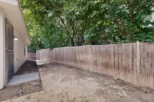 4827 Mexico, Dallas, TX 75236 - Photo 29